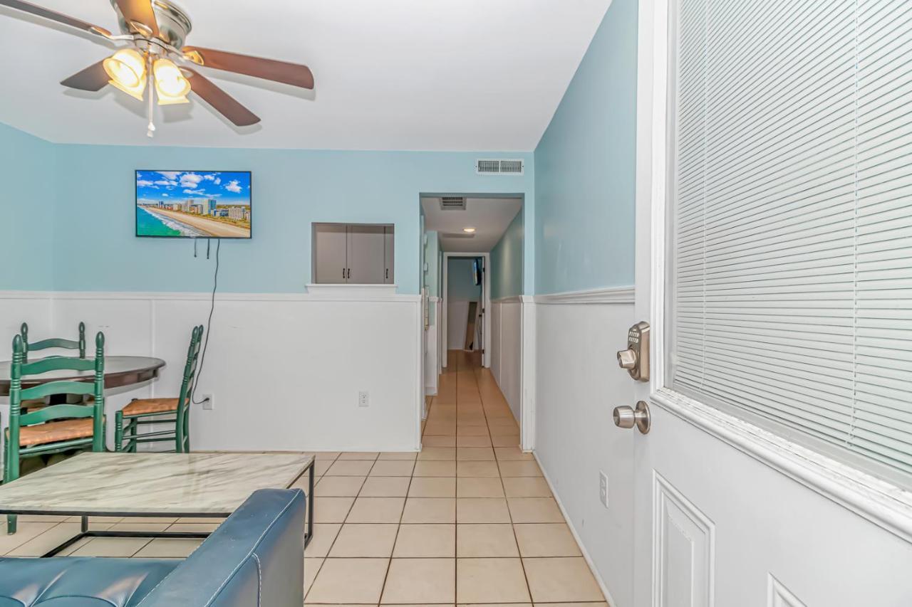 125 Atlantic Avenue Unit E - Pet Friendly! Walk To The Beach And Pier!1Br -1Ba - Sleeps 2-4 Guests! Myrtle Beach Exterior foto